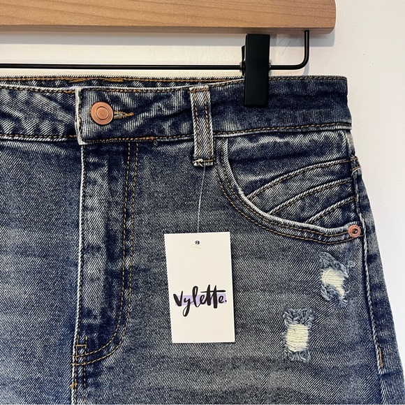 Vylette Distressed Denim Mini Skirt / Jean Skirt Frayed Hem Juniors Size 7 - Picture 2 of 8